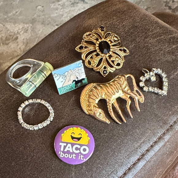 Eclectic Set - Picture 1 of 1